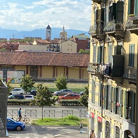 Appartamento Spazioso Vicino Al Centro Turin Luaran gambar